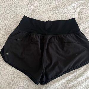 Lululemon Black high waisted Shorts